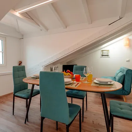 Apartment Borgo Teresiano Machiavelli 22 Centro Triest