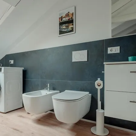 Borgo Teresiano Machiavelli 22 Centro Apartment *